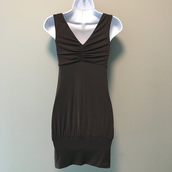 Le Chateau Mini Dress - Picture 5 of 9